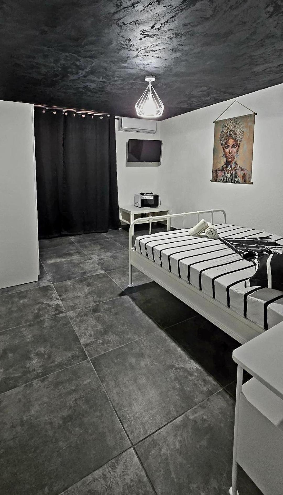 Lazy Lounge Apartments มันกาเลีย ภายนอก รูปภาพ